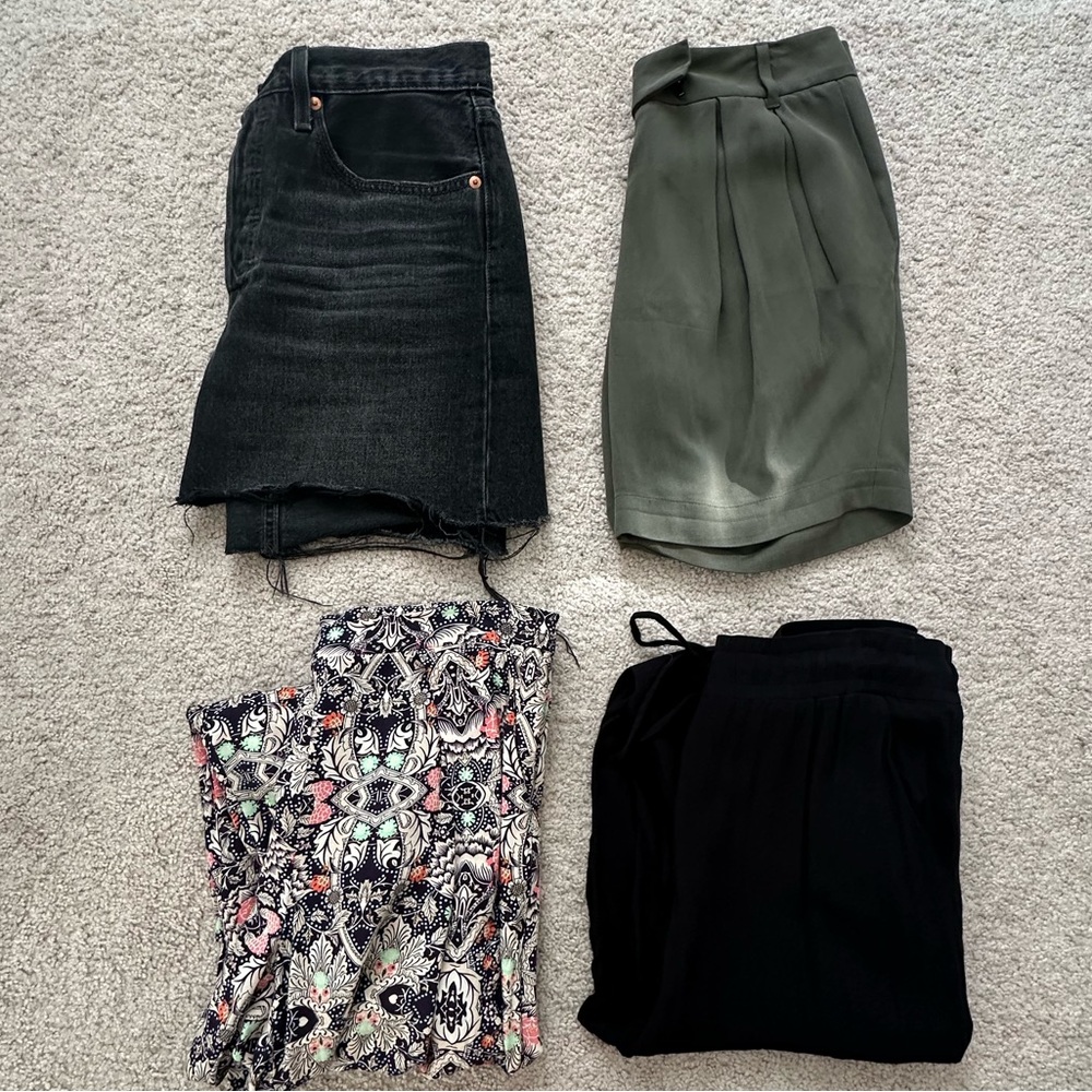 Woman’s Bottoms Haul! 1 Skirt + 1 Short + 2 Pants